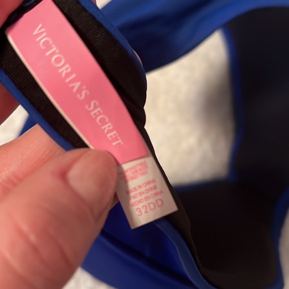 Victoria’s Secret Bikini Top - Picture 4 of 4